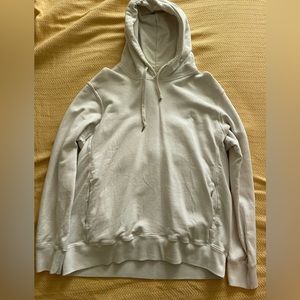 Men’s Uniqlo Sweatshirt Size: L